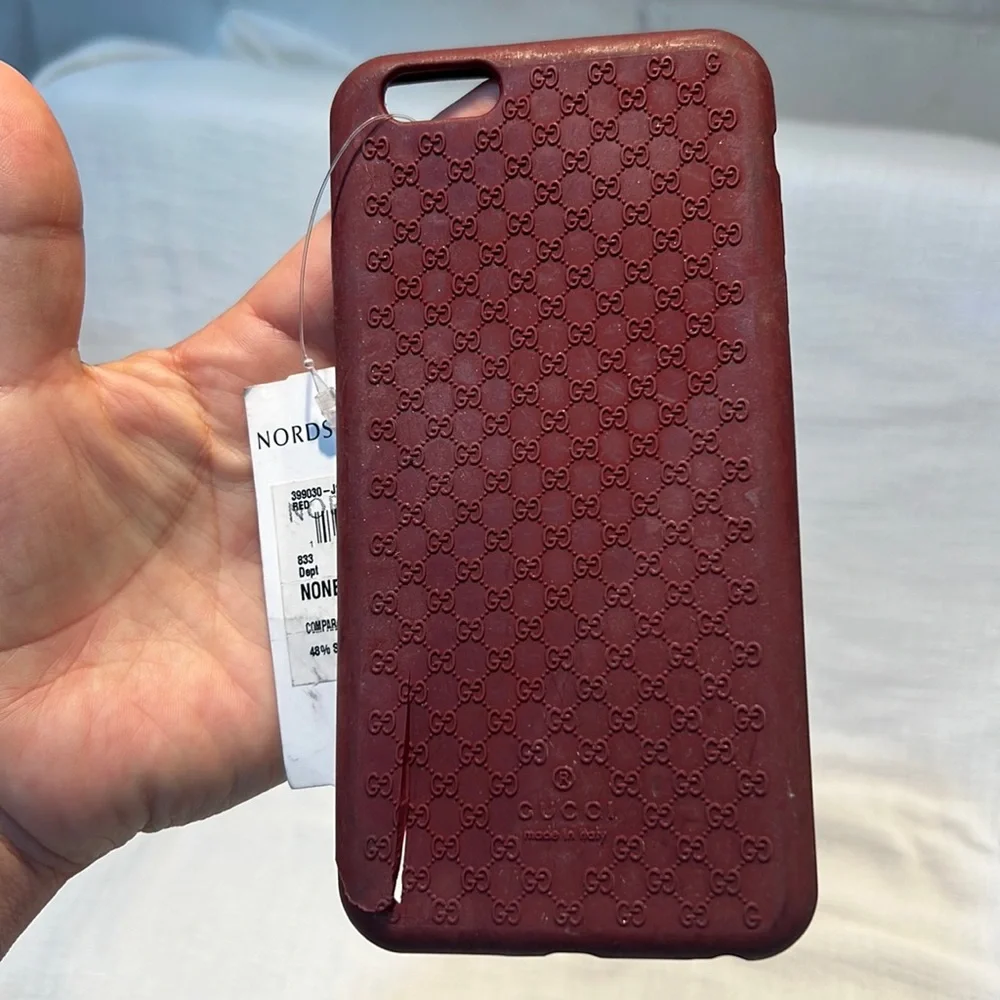 GUCCI cover for iPhone 6 Plus. - Picture 1 of 16